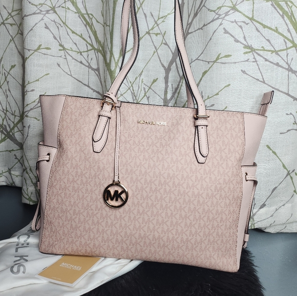 MK gilly tote - Picture 14 of 14